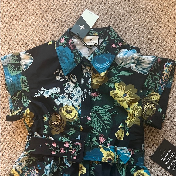 Tuckernuck Chloe Floral Belted Dress - Black, Yellow, Green - Picture 2 of 10